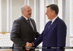 О потенциале сотрудничества, дружбе с соседями и БелАЭС — Лукашенко встретился с премьером Латвии