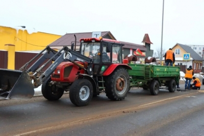 Дорожный сезон открыт: в Быхове стартовал ямочный ремонт