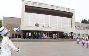 Быховчане в подарок ко Дню белорусской письменности получили современный районный центр культуры