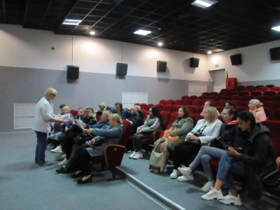 Семинар-практикум для сельских клубных работников по теме «Организация работы клубных учреждений с детьми и подростками в летнее время»
