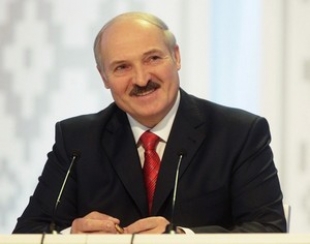 Лукашенко: по значимости и ответственности материнская миссия не знает себе равных