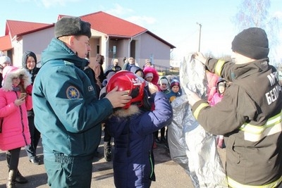 Прынялі ўдзел у сельскім сходзе. Быхаў