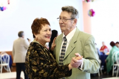 Вальс, романсы и &laquo;Фанты&raquo;: в Быхове прошёл зимний бал для людей золотого возраста