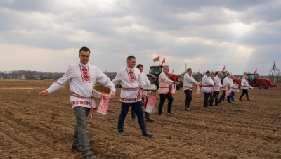11 марта в Быховском районе провели театрализованный обряд «Засевки»