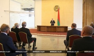 Кобяков вручил государственные награды представителям различных сфер