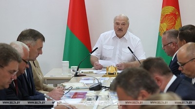 «Немой укор нашей бесхозяйственности». Лукашенко собрал совещание о решении проблемы долгостроев в Минске
