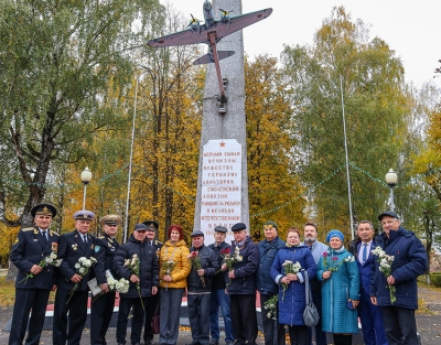 В Быхове почтили память авиаторов-героев