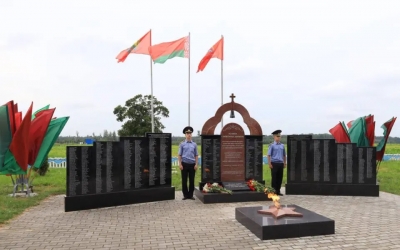 В деревне Красница прошел митинг-реквием &laquo;И вспомнить страшно, и забыть нельзя&raquo;