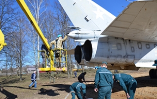 В микрорайоне Быхов-1 прошёл субботник