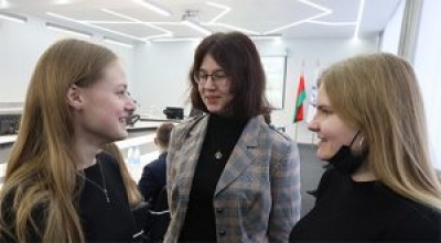 Лукашенко: люди моего поколения мечтали в первую очередь дать детям то, чего сами были лишены
