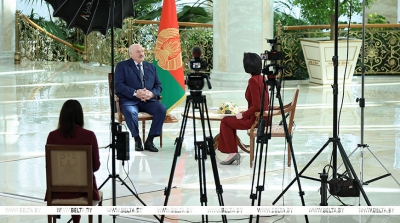 Реформы в туризме, поиски "жемчуга" с Ираном, производство ракет и новые интервью. Итоги недели Президента