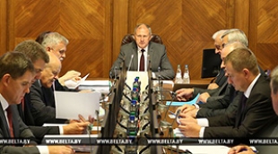 Правительство определилось с задачей на 2019 год по зарплатам бюджетников и пенсиям