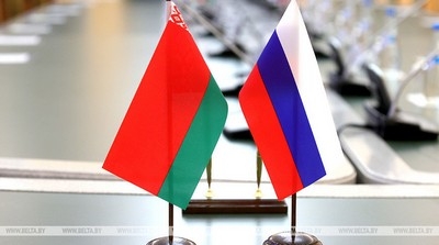 Беларусь и Ленинградская область планируют поставки продовольствия, саженцев, мальков рыб