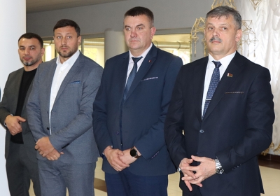 Сегодня Быховский район посетил министр спорта и туризма Республики Беларусь Сергей Ковальчук