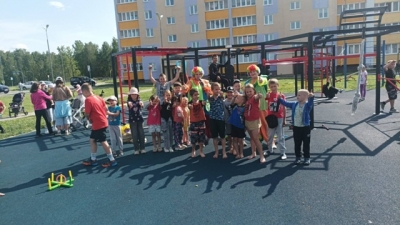 Работники РЦК вышли на передовую детского веселья с развлекательно-игровой программой &laquo;Клоуны Клёпа и Стёпа&raquo;!