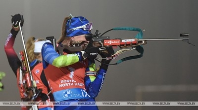 Динара Алимбекова выиграла гонку преследования на этапе Кубка России по биатлону