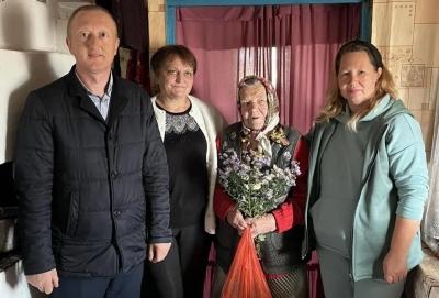 Тепло и внимание в День пожилых людей