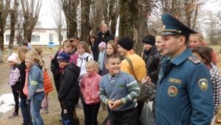 Начальник Быховского РОЧС Александр Ясев принял участие в сельском сходе жителей аг. Новый Быхов