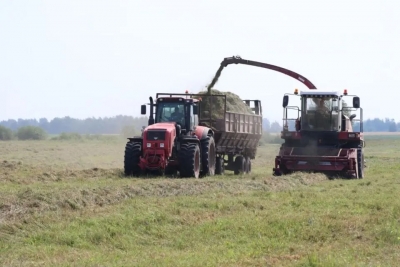 В ОАО &ldquo;Обидовичи&rdquo; приступили ко второму укосу трав