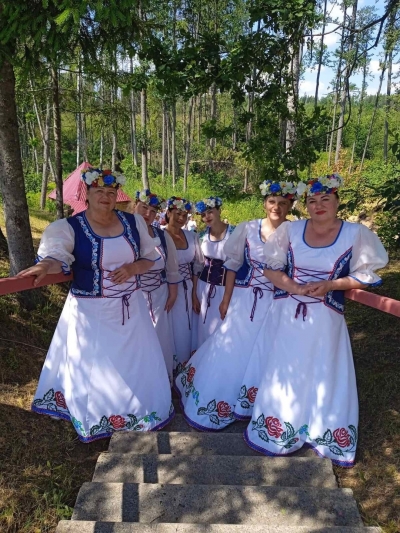 Региональный конкурс ансамблей фольклорной и народной песни &laquo;Из века в век&raquo;