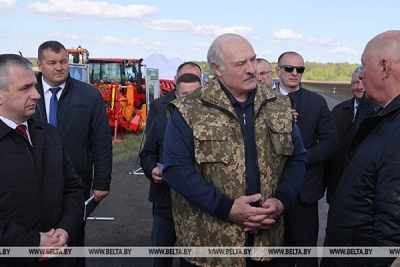 Лукашенко о дисциплине в регионах: наступает железная диктатура