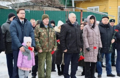 День памяти воинов-интернационалистов в Быхове: митинг у памятника и возложение цветов