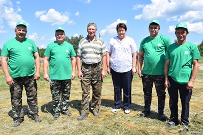 На днях в ОАО «Новобыховский» чествовали лучших механизаторов