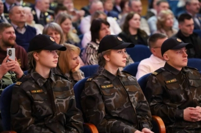 23 февраля в районном центре культуры состоялось торжественное мероприятие, посвященное Дню защитников Отечества и Вооруженных сил Республики Беларусь