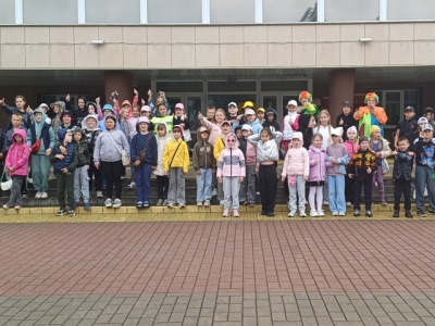 20 июня в РЦК проведена заключительная игровая программа &laquo;Ура, каникулы&raquo;!