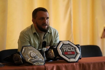 Владислав Ковалев посетил агрогородок Черный Бор и встретился с учениками школы