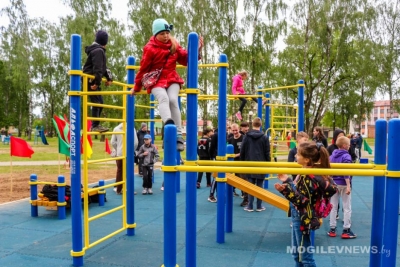 Новую воркаут-площадку открыли в Быхове. Фото