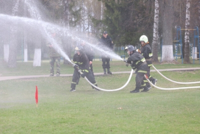Яркое состязание юных героев: в&nbsp;Быховском районе прошел слет юных спасателей-пожарных