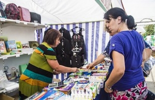 На рынке города Быхова работает «Школьный базар»